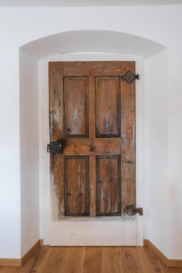 Historische Wohnung Mit Gehobenem Ambiente Walting ภายนอก รูปภาพ